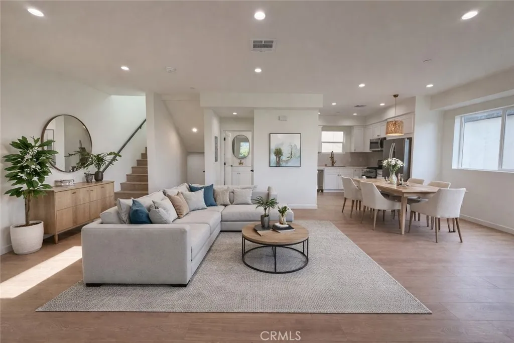 415 N La Fayette Park, Los Angeles, California 90026 home-pic-10