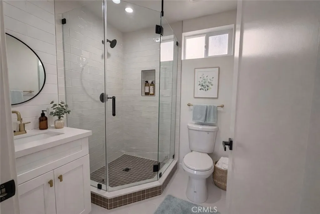 415 N La Fayette Park, Los Angeles, California 90026 home-pic-14