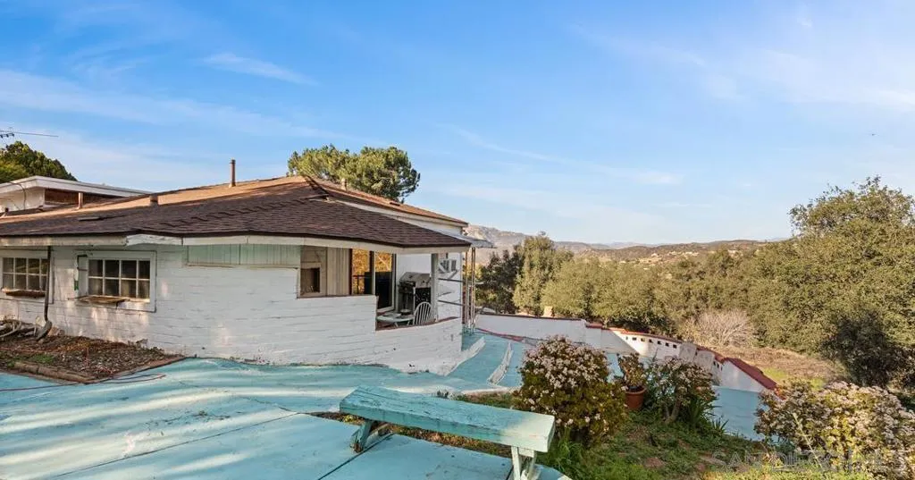 1819 Lilac Lane, Alpine, California 91901 home-pic-23