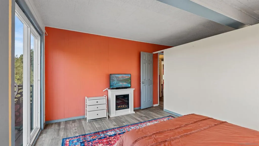1819 Lilac Lane, Alpine, California 91901 home-pic-10