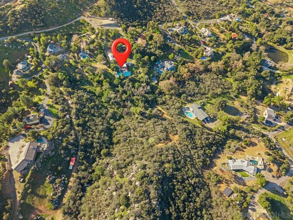 1819 Lilac Lane, Alpine, California 91901 home-pic-30