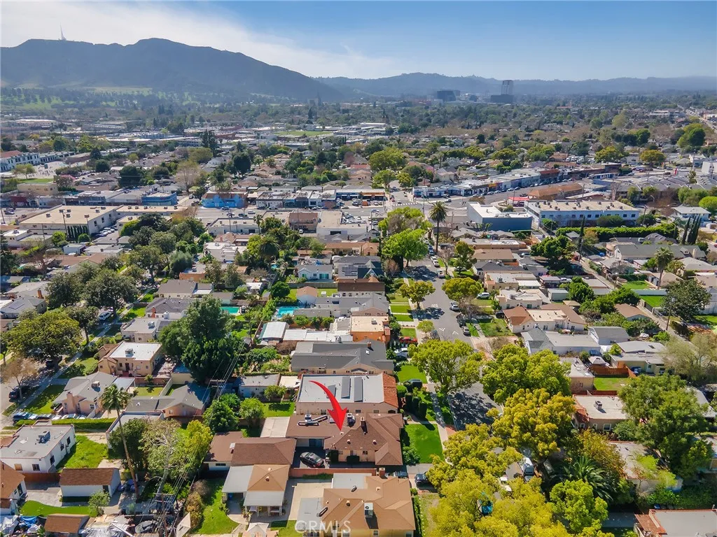 236 W Providencia Avenue, Burbank, California 91502 home-pic-56