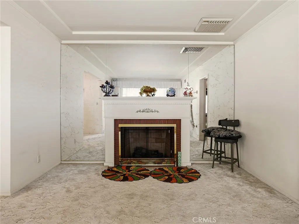 236 W Providencia Avenue, Burbank, California 91502 home-pic-11