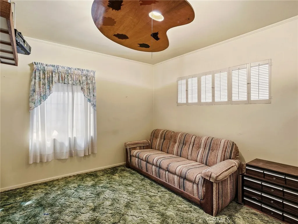 236 W Providencia Avenue, Burbank, California 91502 home-pic-17