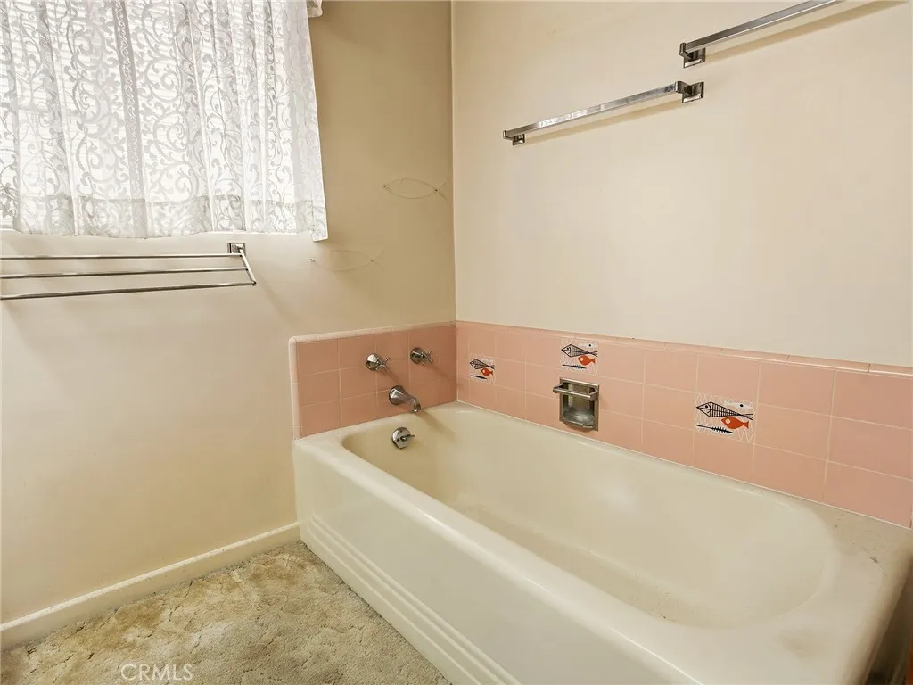 236 W Providencia Avenue, Burbank, California 91502 home-pic-25