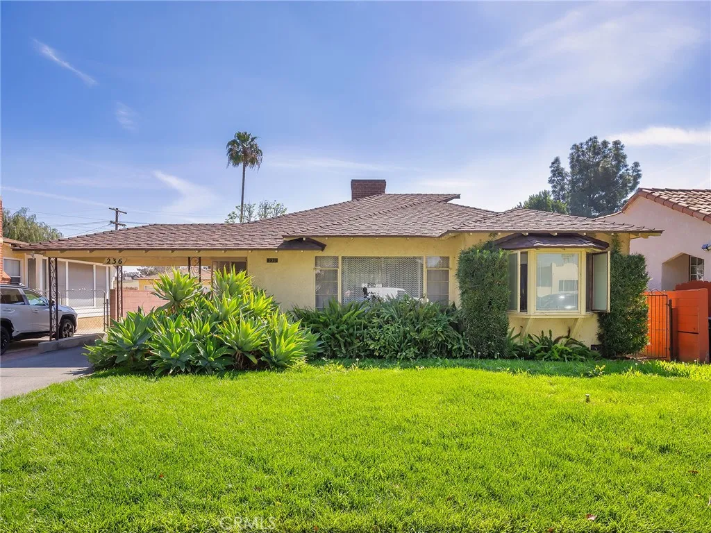 236 W Providencia Avenue, Burbank, California 91502 home-pic-1