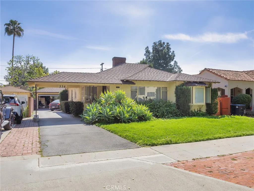 236 W Providencia Avenue, Burbank, California 91502 home-pic-40