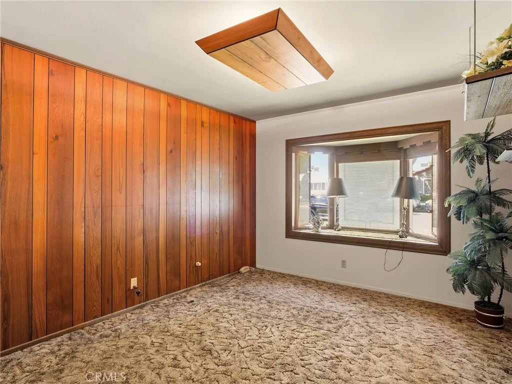 236 W Providencia Avenue, Burbank, California 91502 home-pic-16