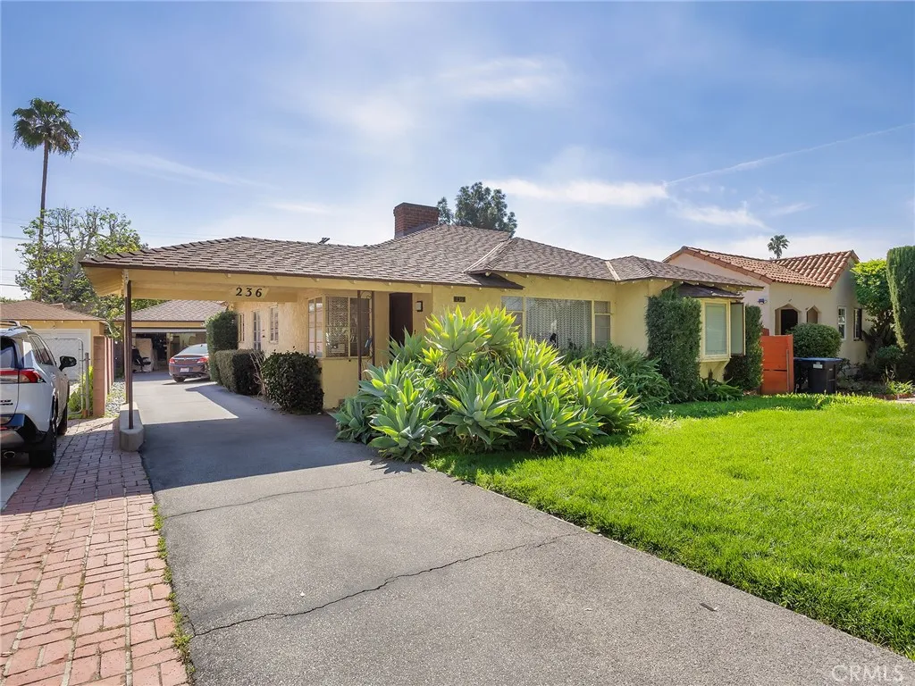 236 W Providencia Avenue, Burbank, California 91502 home-pic-41