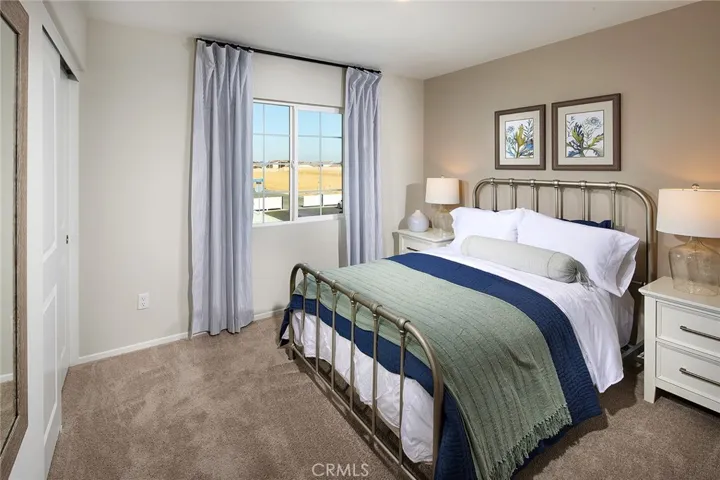 MODEL HOME