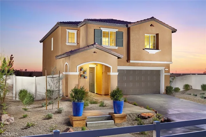 MODEL HOME EXTERIOR