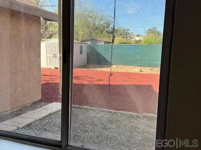 23930 Elsinore Lane, Menifee, California 92587 home-pic-10