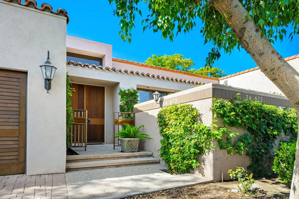74675 Arroyo Drive, Indian Wells, California 92210 home-pic-1