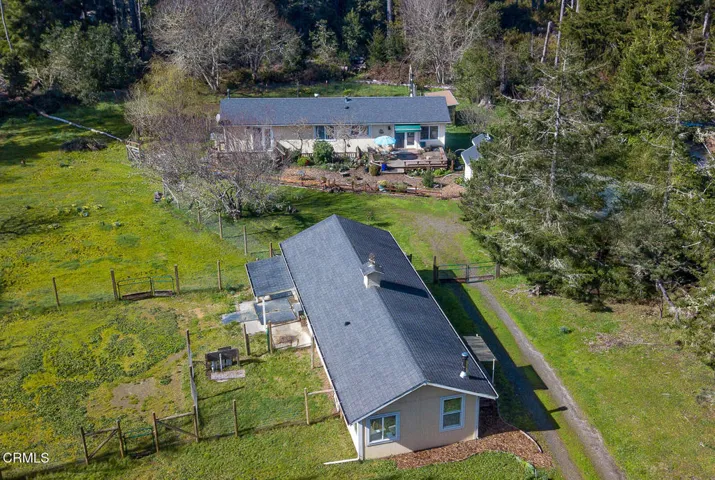 Barn and house at 14100 Prairie