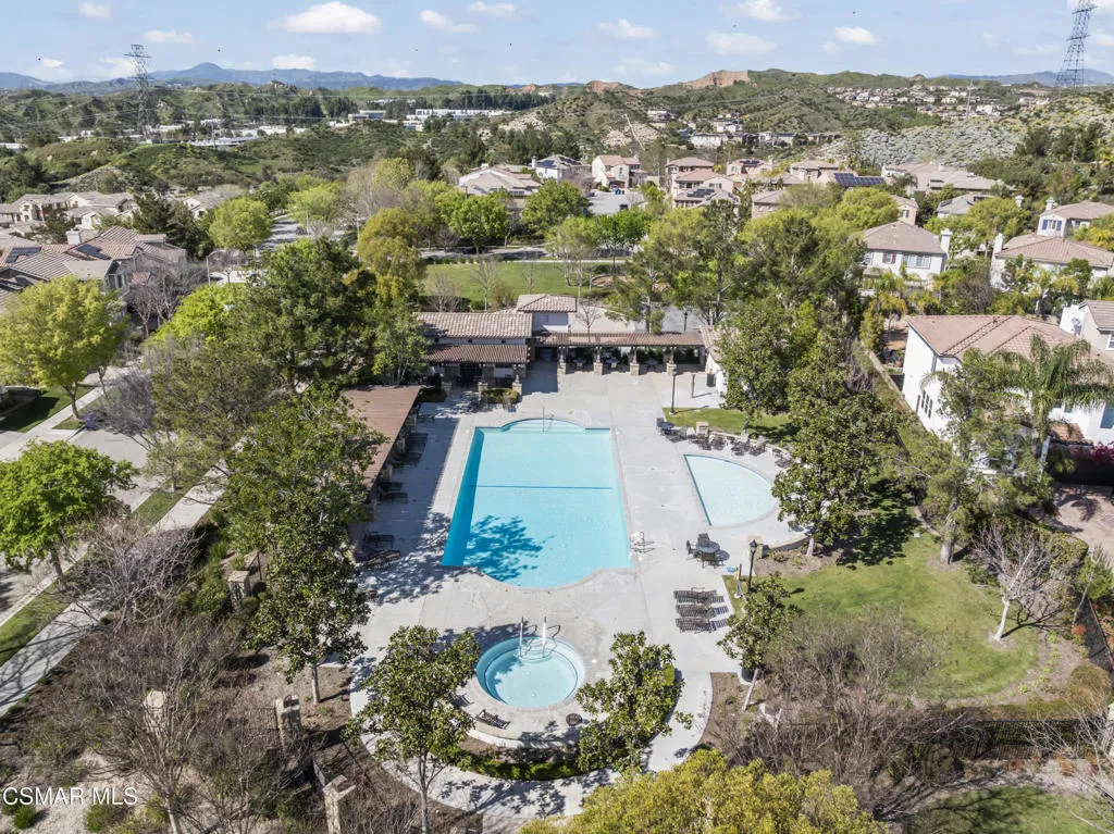 28046 Serra Lane, Valencia, California 91355 home-pic-26