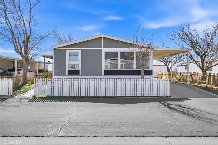 2016 Sonja 78, Rosamond, California 93560