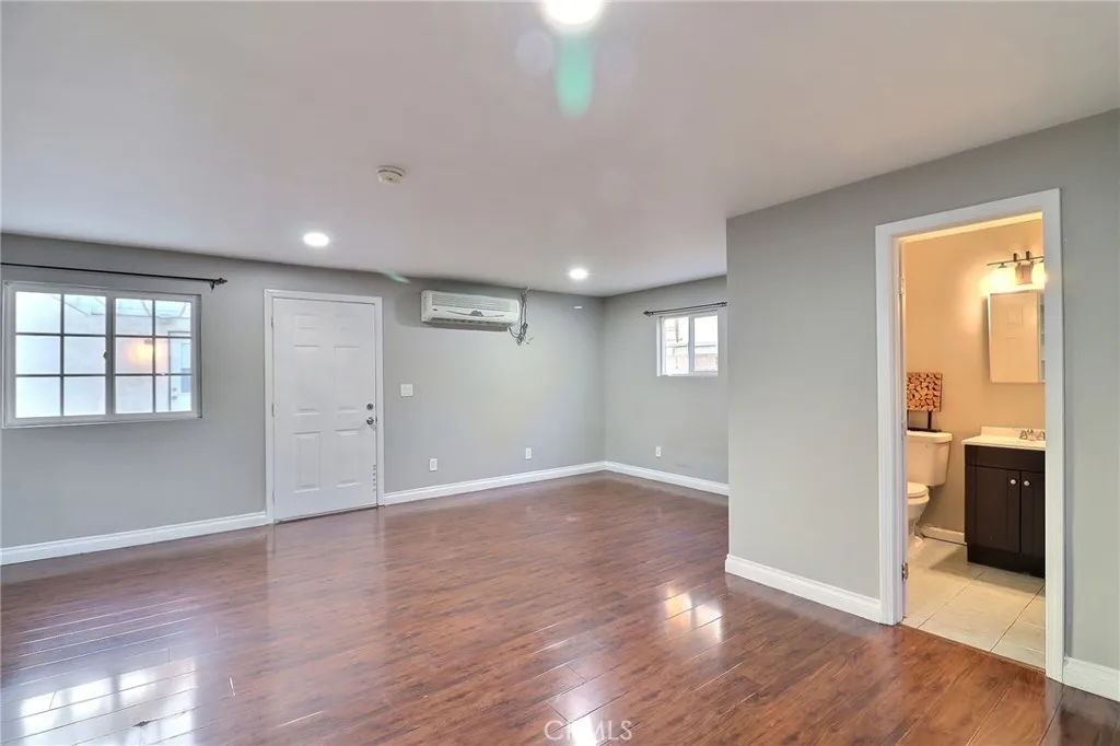 4720 Elrovia, El Monte, California 91732 home-pic-20