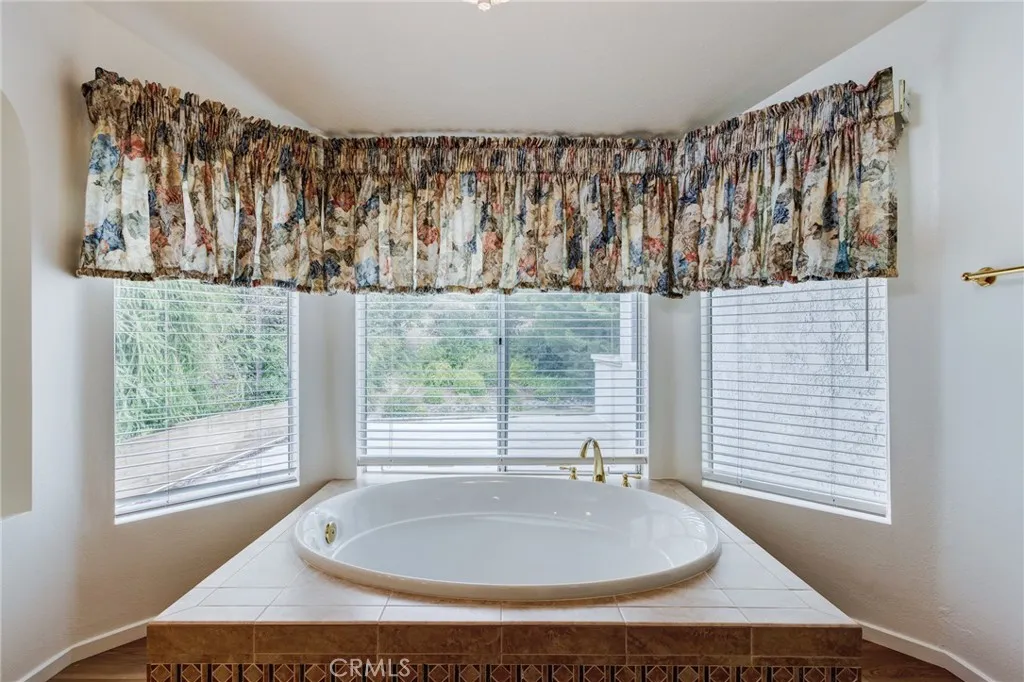 617 Calle Santa Barbara, San Dimas, California 91773 home-pic-29