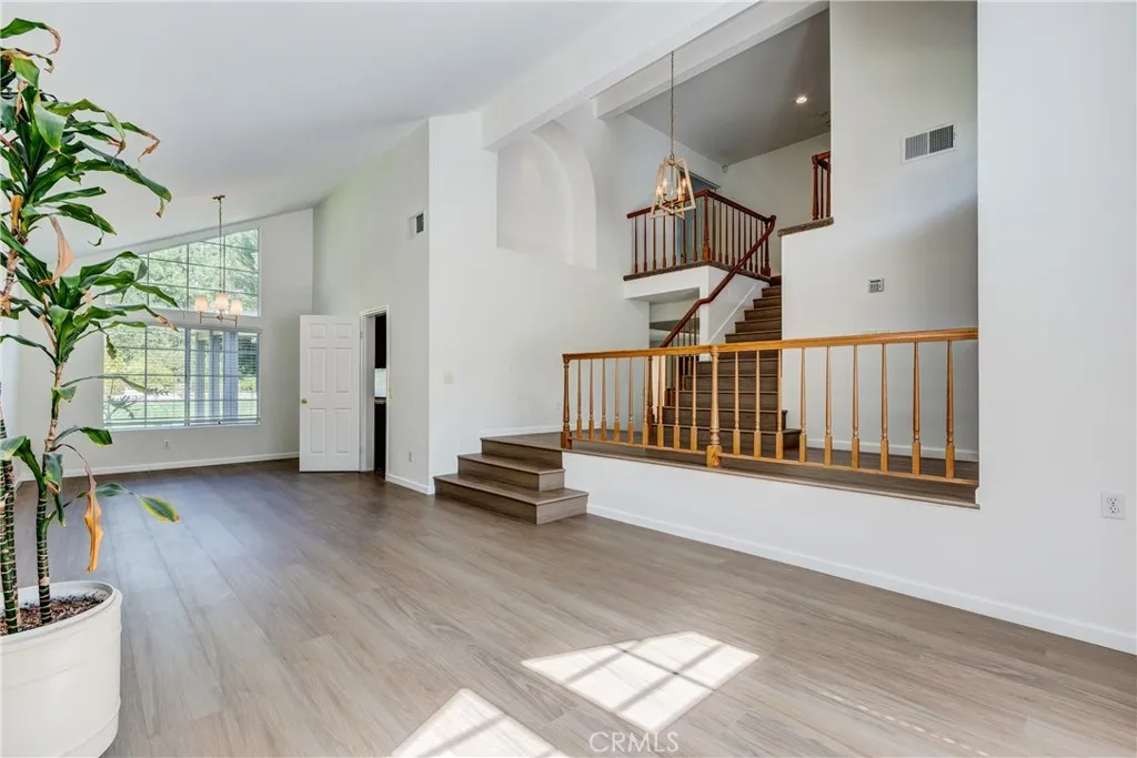 617 Calle Santa Barbara, San Dimas, California 91773 home-pic-9