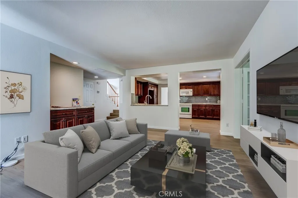 617 Calle Santa Barbara, San Dimas, California 91773 home-pic-15