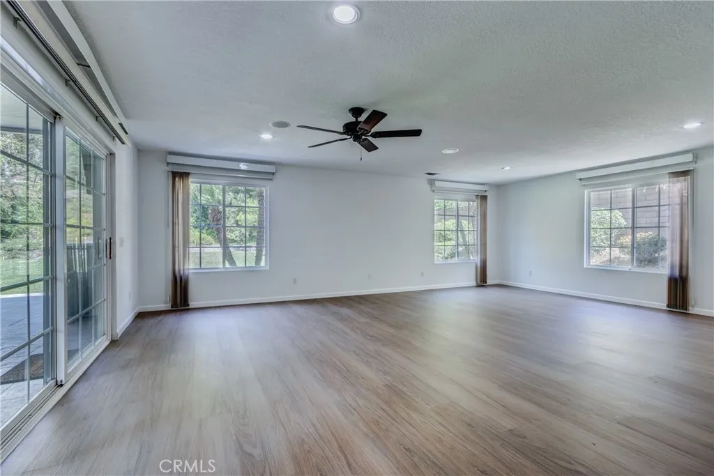 617 Calle Santa Barbara, San Dimas, California 91773 home-pic-20