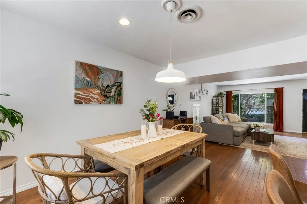 14238 Dickens Street 3, Sherman Oaks, California 91423 home-pic-7