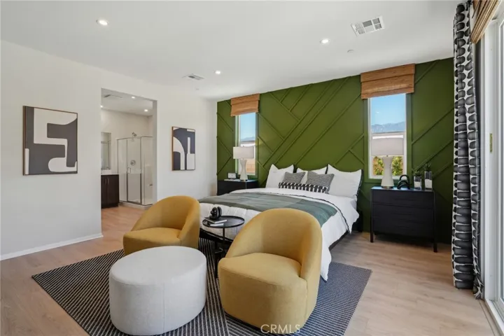 MODEL HOME