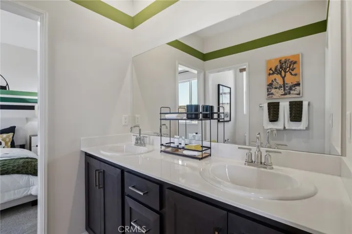 MODEL HOME