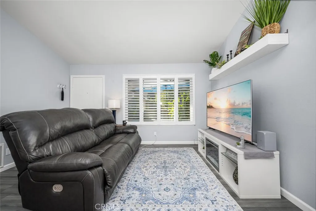 7774 Ramsdale Way, Stanton, California 90680 home-pic-8
