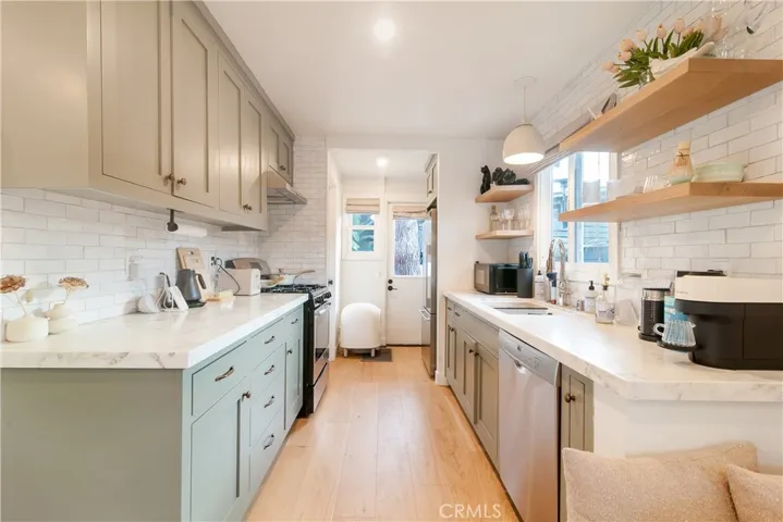 389 Park, Laguna Beach, California 92651