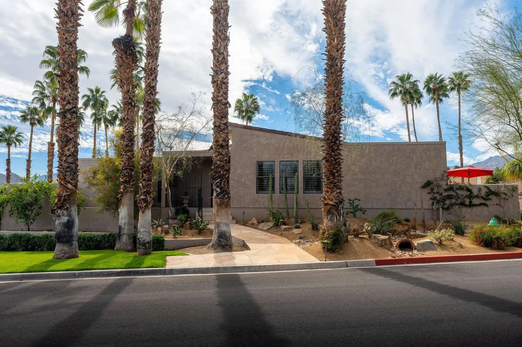 48910 Noline Place, Palm Desert, California 92260 home-pic-2