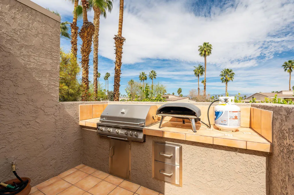 48910 Noline Place, Palm Desert, California 92260 home-pic-39