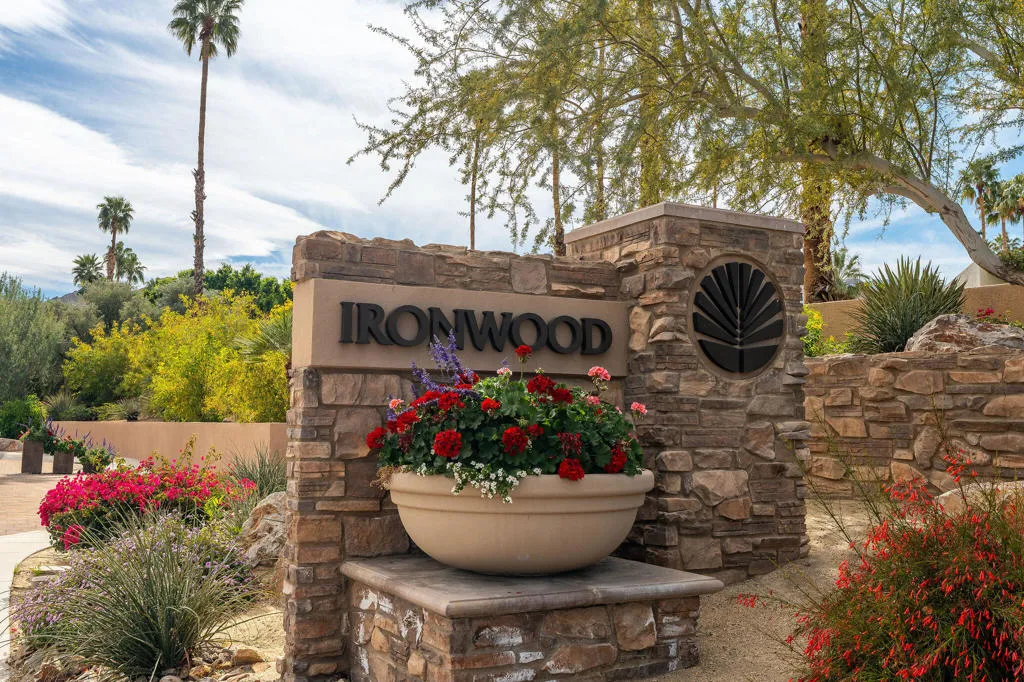 48910 Noline Place, Palm Desert, California 92260 home-pic-55