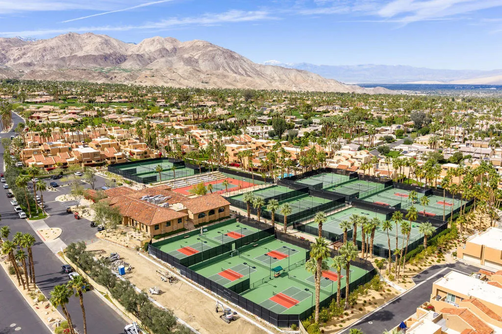 48910 Noline Place, Palm Desert, California 92260 home-pic-51