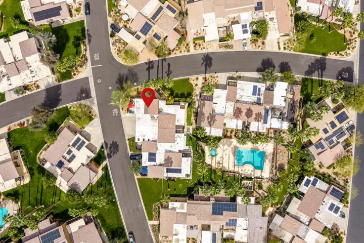 48910NolinePlace-67