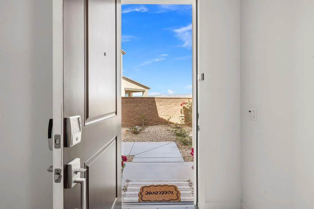 41462 Harvey Mudd Drive, Palm Desert, California 92211 home-pic-49