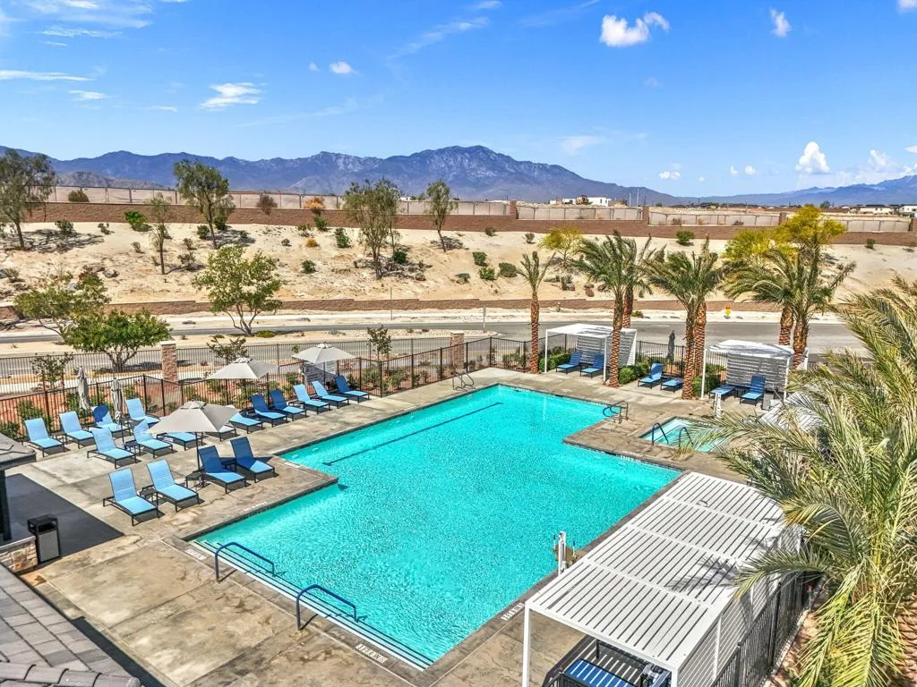 41462 Harvey Mudd Drive, Palm Desert, California 92211 home-pic-58