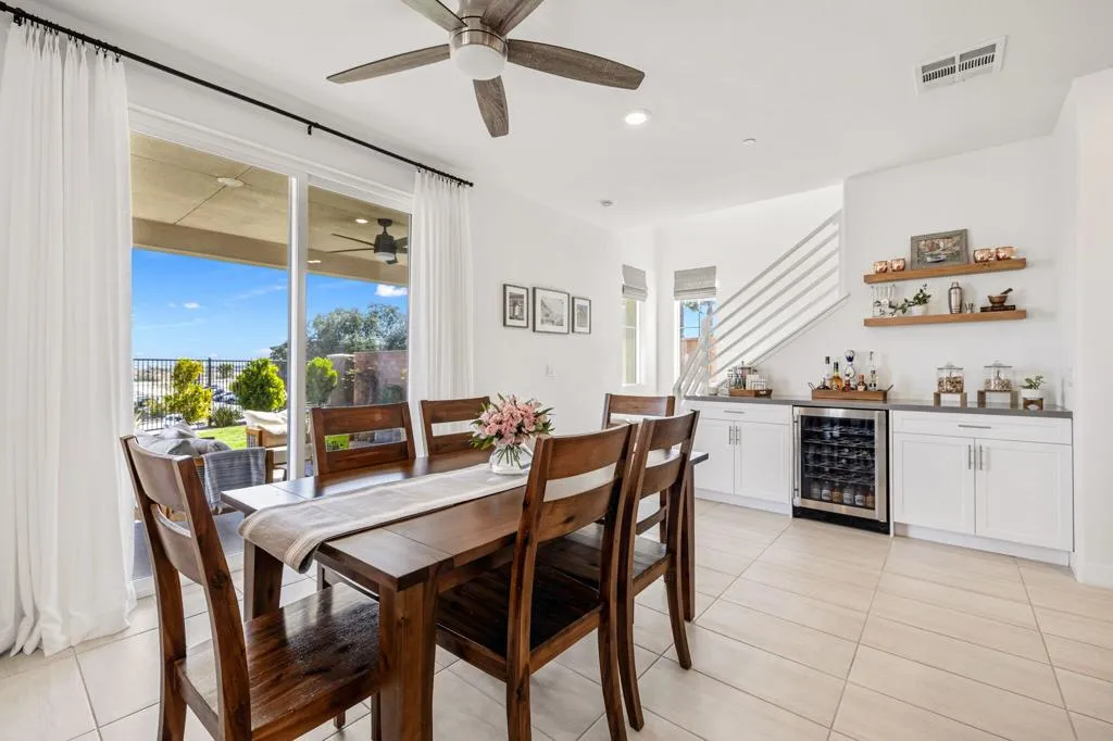 41462 Harvey Mudd Drive, Palm Desert, California 92211 home-pic-10