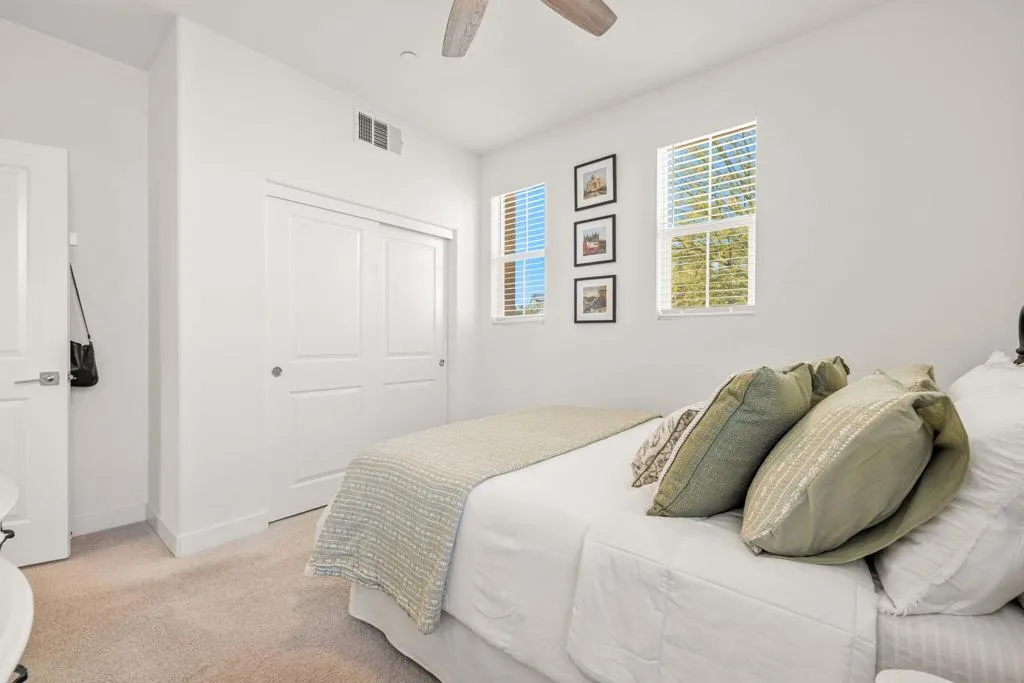 41462 Harvey Mudd Drive, Palm Desert, California 92211 home-pic-34