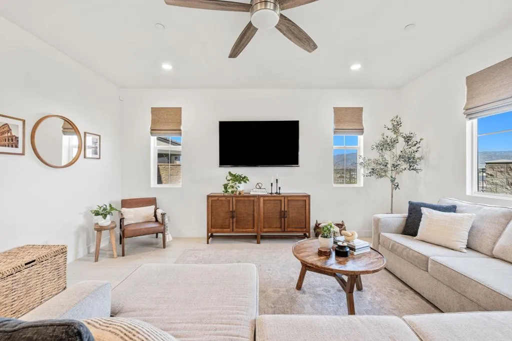 41462 Harvey Mudd Drive, Palm Desert, California 92211 home-pic-5