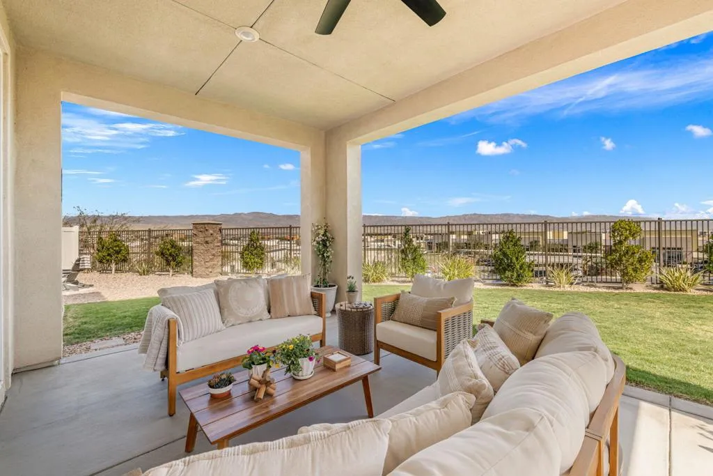 41462 Harvey Mudd Drive, Palm Desert, California 92211 home-pic-41