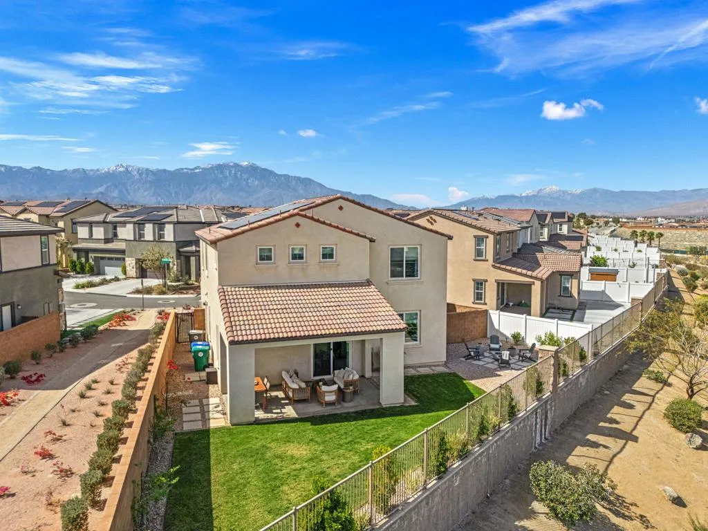 41462 Harvey Mudd Drive, Palm Desert, California 92211 home-pic-52