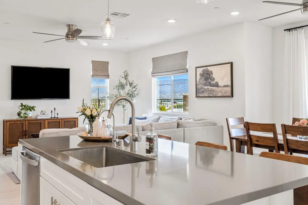 41462 Harvey Mudd Drive, Palm Desert, California 92211 home-pic-7