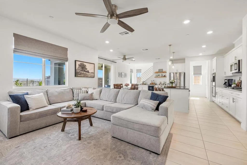 41462 Harvey Mudd Drive, Palm Desert, California 92211 home-pic-4
