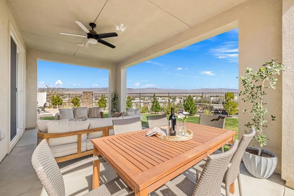 41462 Harvey Mudd Drive, Palm Desert, California 92211 home-pic-39