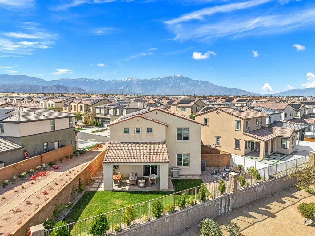 41462 Harvey Mudd Drive, Palm Desert, California 92211 home-pic-53