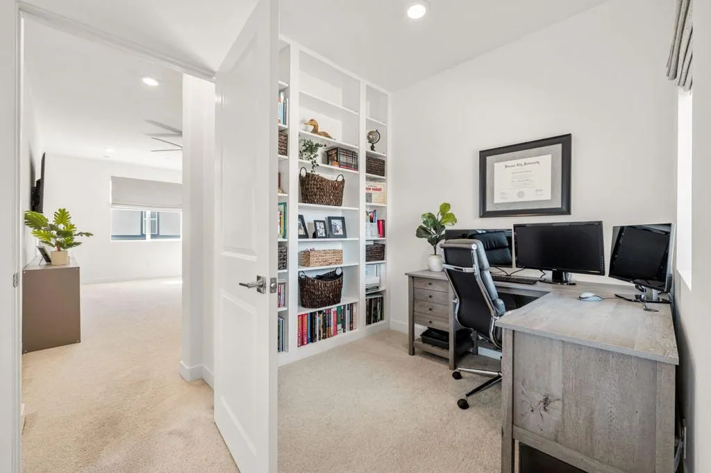 41462 Harvey Mudd Drive, Palm Desert, California 92211 home-pic-24
