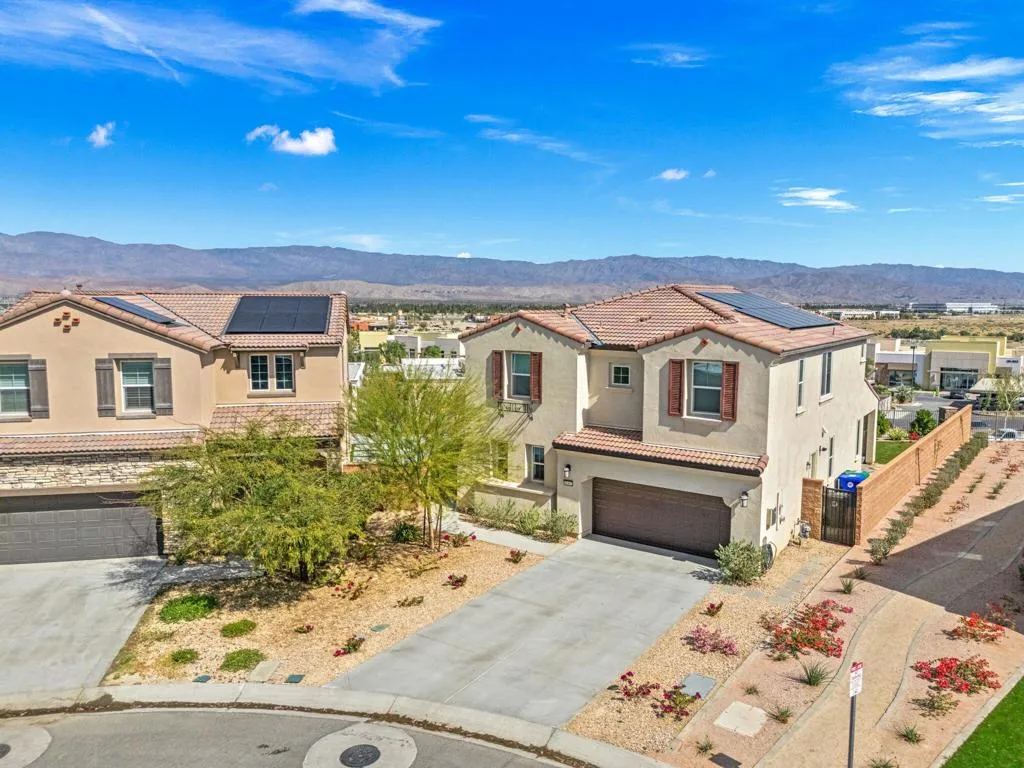 41462 Harvey Mudd Drive, Palm Desert, California 92211 home-pic-50