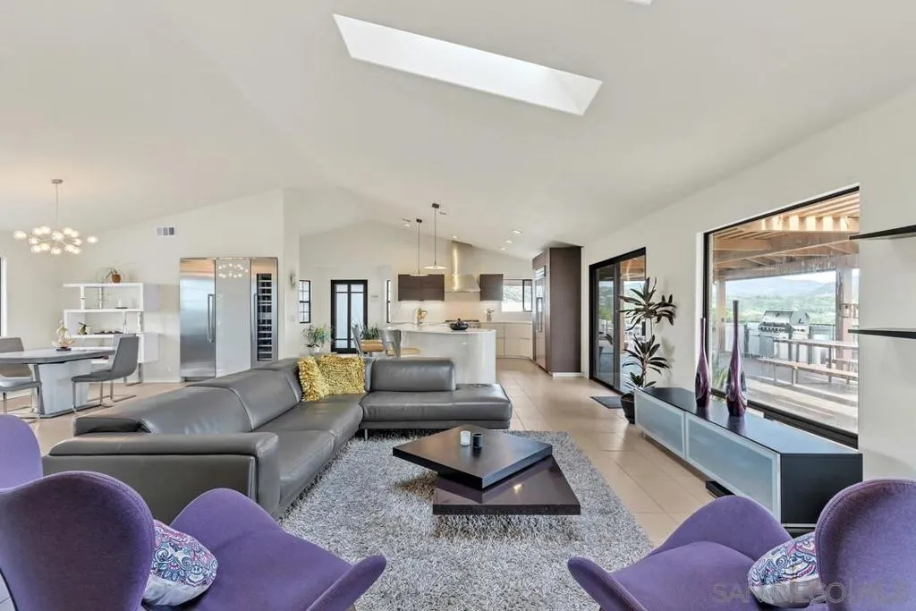 15003 Driftwood Creek Rd, El Cajon, California 92021 home-pic-15