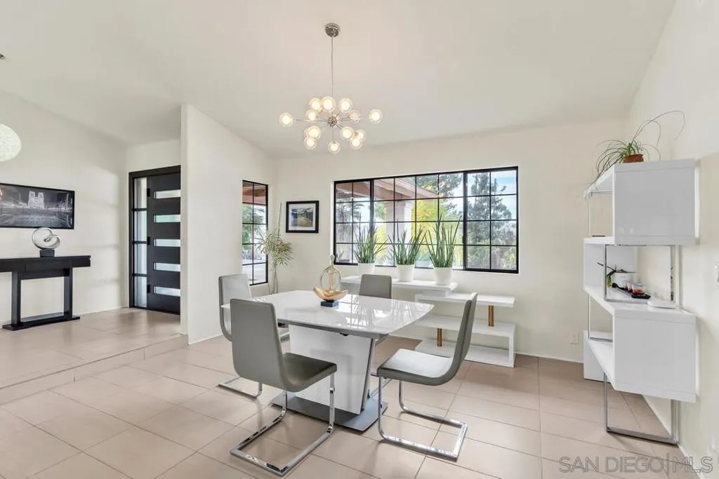 15003 Driftwood Creek Rd, El Cajon, California 92021 home-pic-11